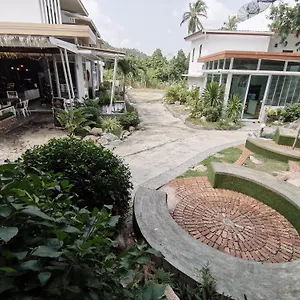 Field-d House *** Ko Tao